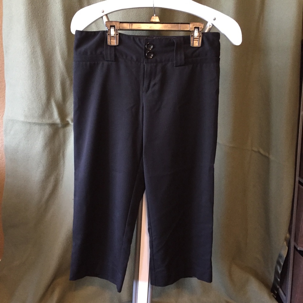 Maurice’s Black Dress Capris. Size 3/4